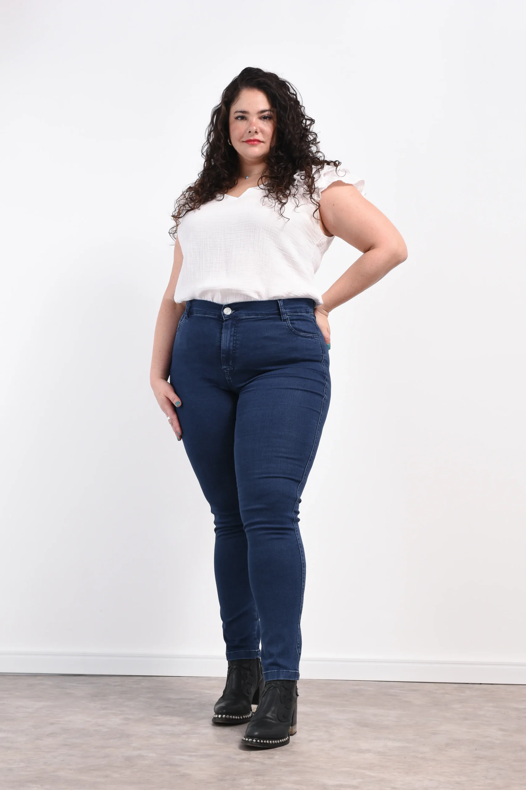 ART. AGATHA | JEAN AZUL CLASICO