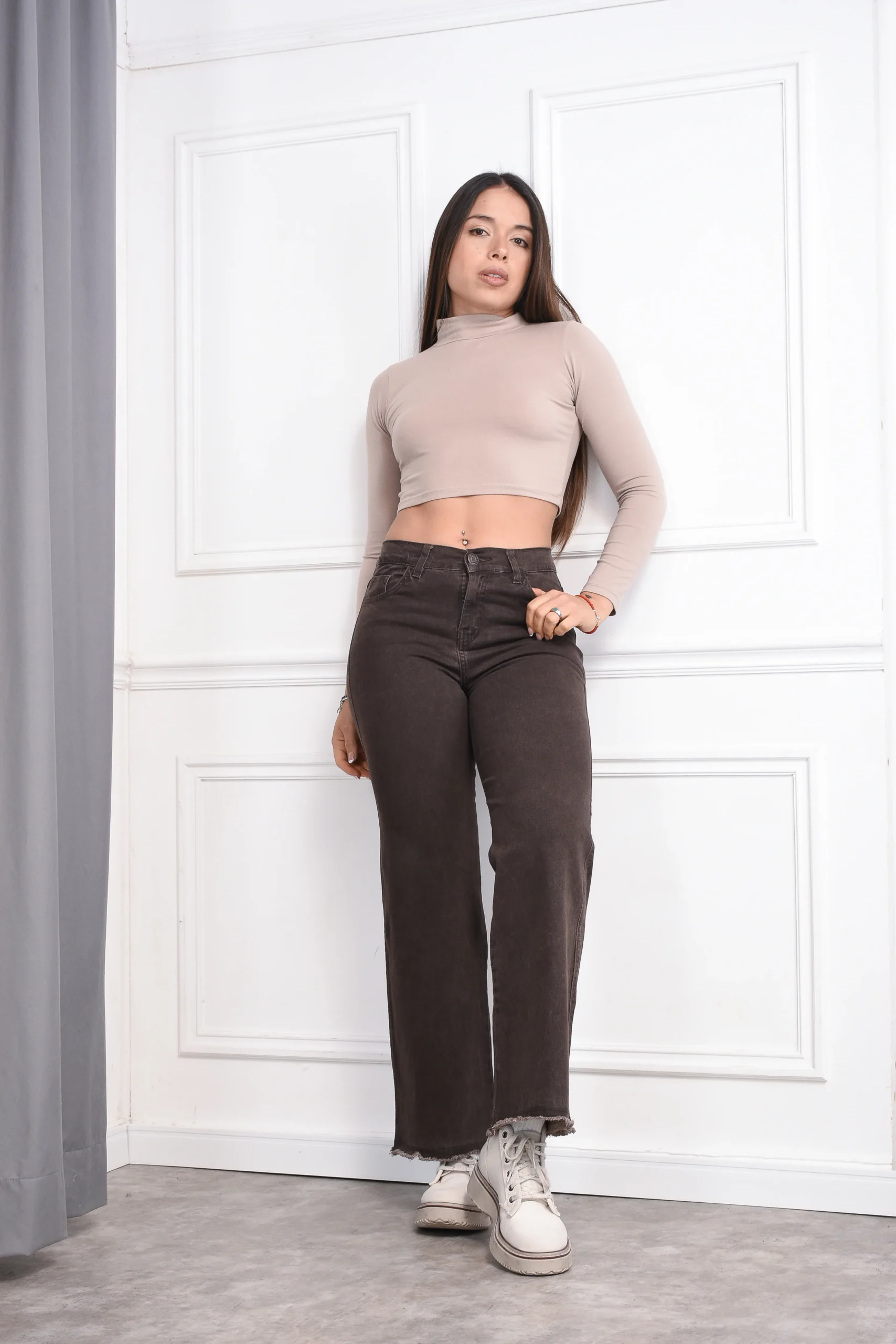 Jean de mujer modelo moka catálogo mayorista