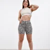 Short animal print ceniza y negro elastizado para mujer
