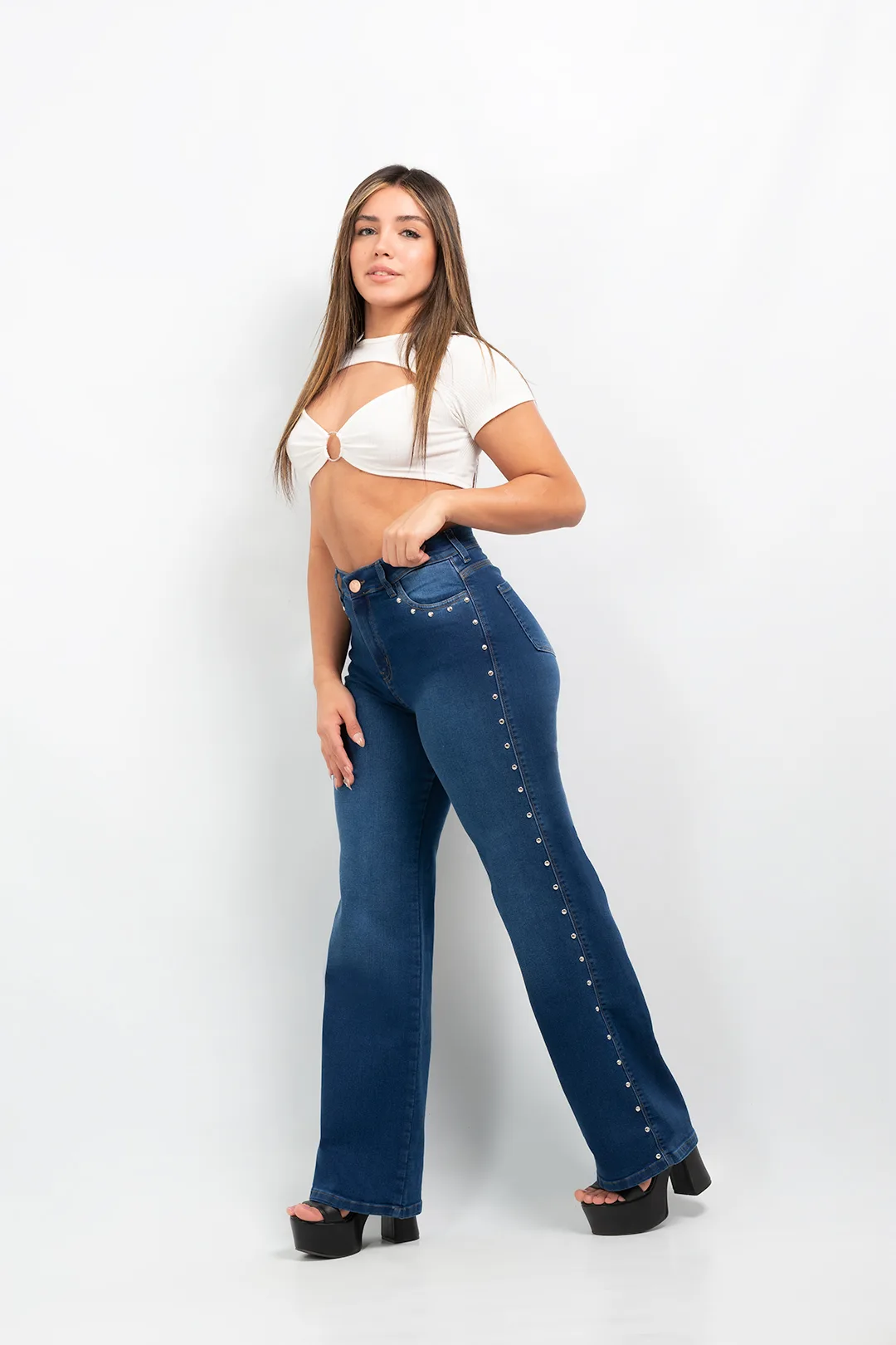 ART. MARIAM | WIDE LEG ELASTIZADO CON TACHAS LATERALES - Imagen 6