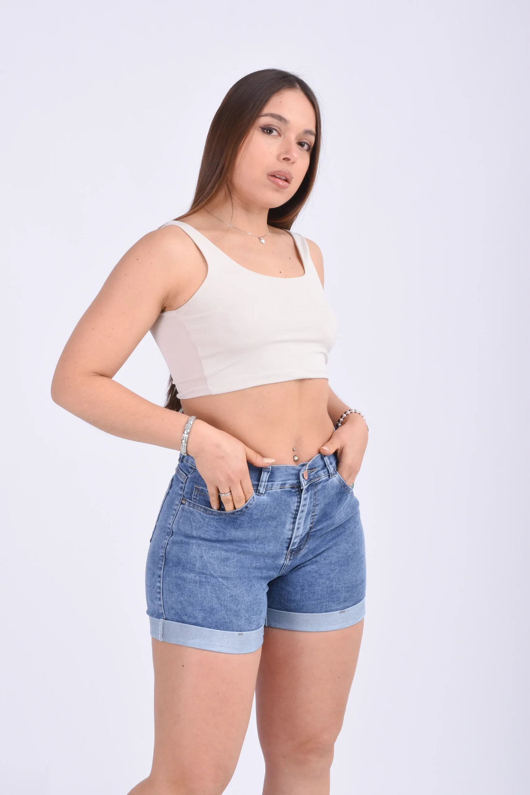 Short de jean azul elastizado tiro alto estilizador para mujer