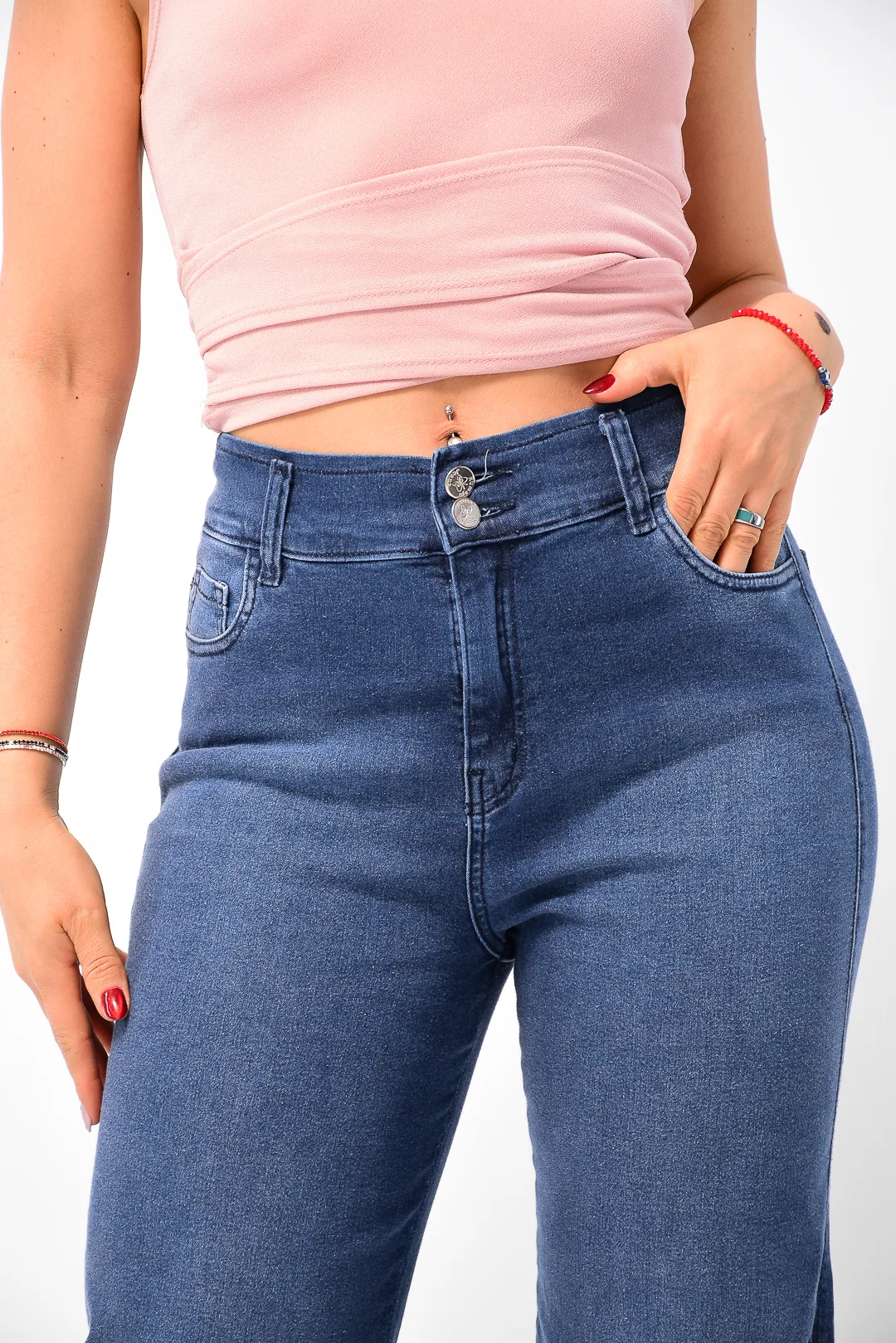 vista tres cuartos jean wide leg elastizado tiro alto azul ursula